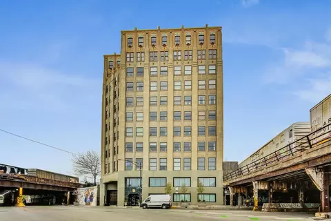 1550 S Blue Island Ave #417, Chicago, IL 60607