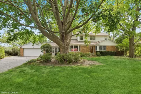 409 N Macarthur Blvd, Mount Prospect, IL 60056