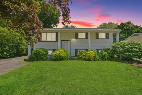 802 S Grove St, Normal, IL 61761