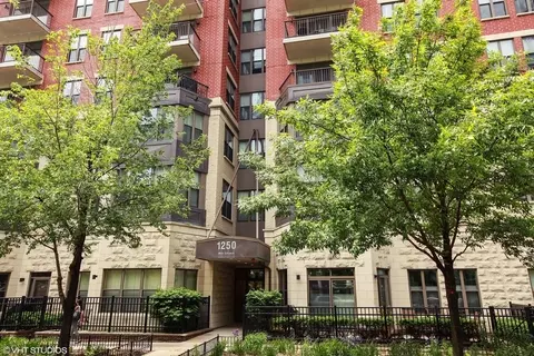 1250 S Indiana Ave #1206, Chicago, IL 60605