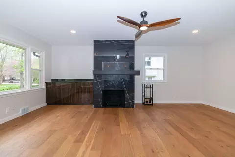 Living - 711 N School St, Normal, IL 61761 photo 9 of 10