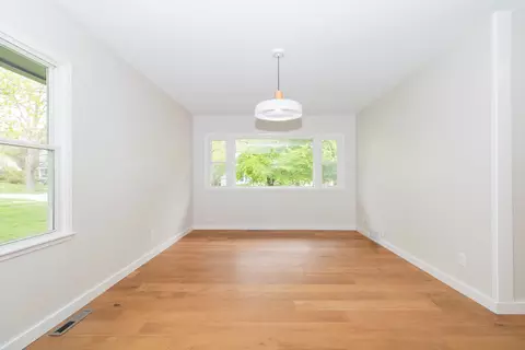 Living - 711 N School St, Normal, IL 61761 photo 2 of 10