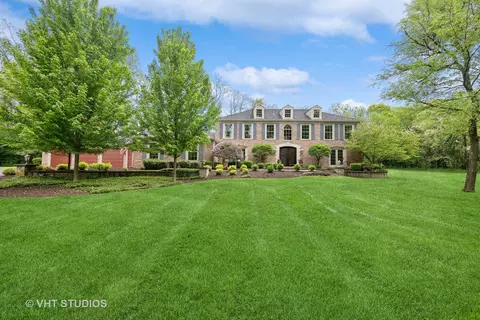 307 Ridge Rd, Barrington Hills, IL 60010