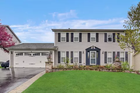 1909 Jeanette Ave, Saint Charles, IL 60174