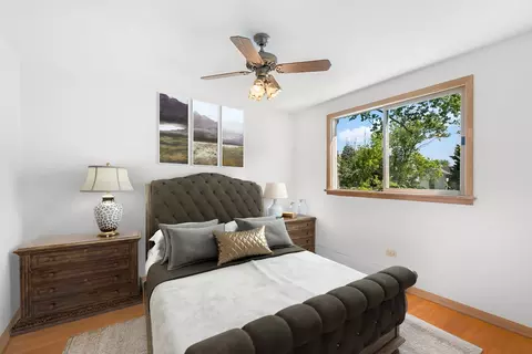 Bedroom - 12 Eureka Dr, Lemont, IL 60439 photo 1 of 6