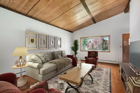 Living - 12 Eureka Dr, Lemont, IL 60439 photo 2 of 3