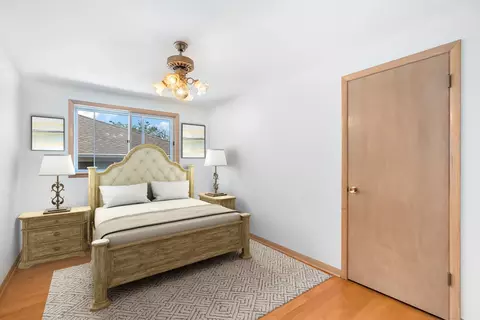 Bedroom - 12 Eureka Dr, Lemont, IL 60439 photo 5 of 6