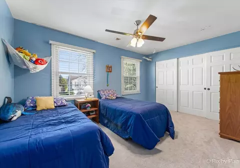Bedroom - 1196 Buttercup Ln, Bartlett, IL 60103 photo 4 of 5
