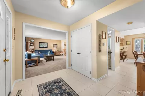 Entry Way - 1196 Buttercup Ln, Bartlett, IL 60103 photo 1 of 1