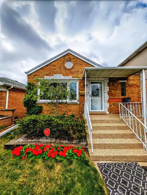 2311 Park Ave, North Riverside, IL 60546