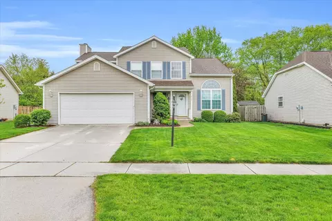 612 E Tomaras Ave, Savoy, IL 61874