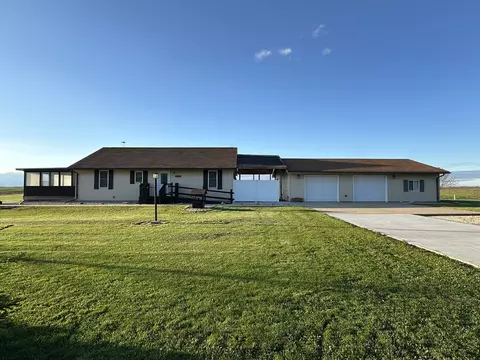 18020 Holly Rd, Morrison, IL 61270 photo 1