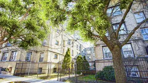 1701 W Wallen Ave #2B, Chicago, IL 60626