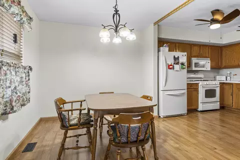 Dining - 1530 Elder Dr, Aurora, IL 60506 photo 1 of 1
