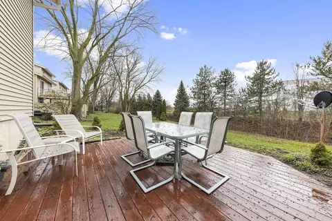 Exterior - 1530 Elder Dr, Aurora, IL 60506 photo 2 of 5