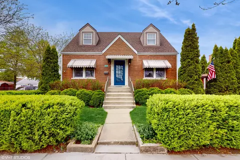 5056 S Leamington Ave, Chicago, IL 60638