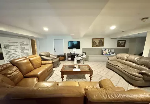 Living - 995 Bode Rd, Elgin, IL 60120 photo 5 of 6