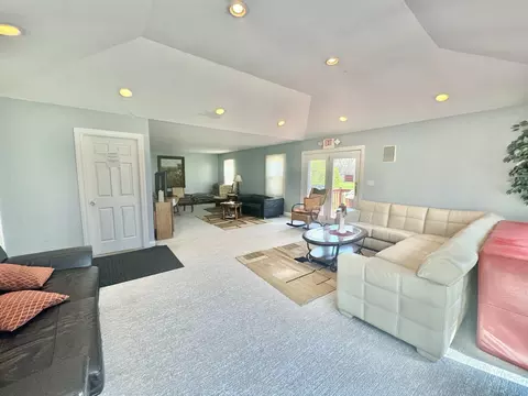 Living - 995 Bode Rd, Elgin, IL 60120 photo 3 of 6