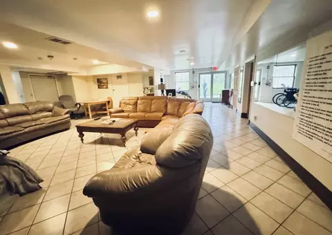 Living - 995 Bode Rd, Elgin, IL 60120 photo 6 of 6