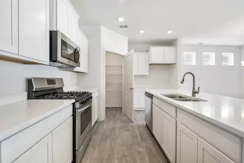Kitchen - 25505 W Veranium Dr, Plainfield, IL 60544 photo 1 of 4