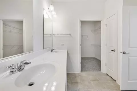 Bath - 25505 W Veranium Dr, Plainfield, IL 60544 photo 2 of 3