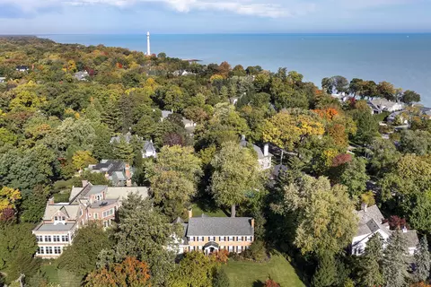 View/Area - 649 Pine St, Winnetka, IL 60093 photo 1 of 1