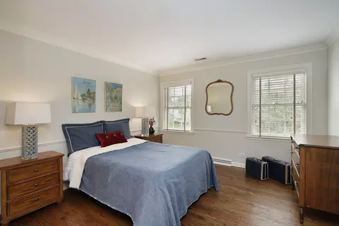 Bedroom - 649 Pine St, Winnetka, IL 60093 photo 5 of 5