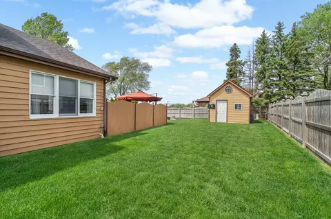 Exterior - 402 Read St, Lockport, IL 60441 photo 5 of 7