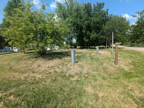 28145 Woodhaven Lks, Sublette, IL 61367