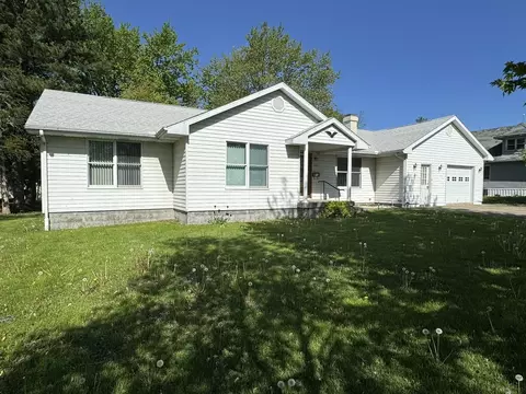 529 N Lawrence St, Gibson City, IL 60936