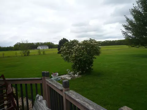 Exterior - 540 E Southmor Rd, Morris, IL 60450 photo 6 of 7