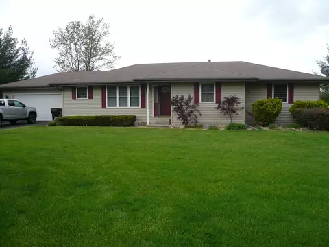 Exterior - 540 E Southmor Rd, Morris, IL 60450 photo 2 of 7