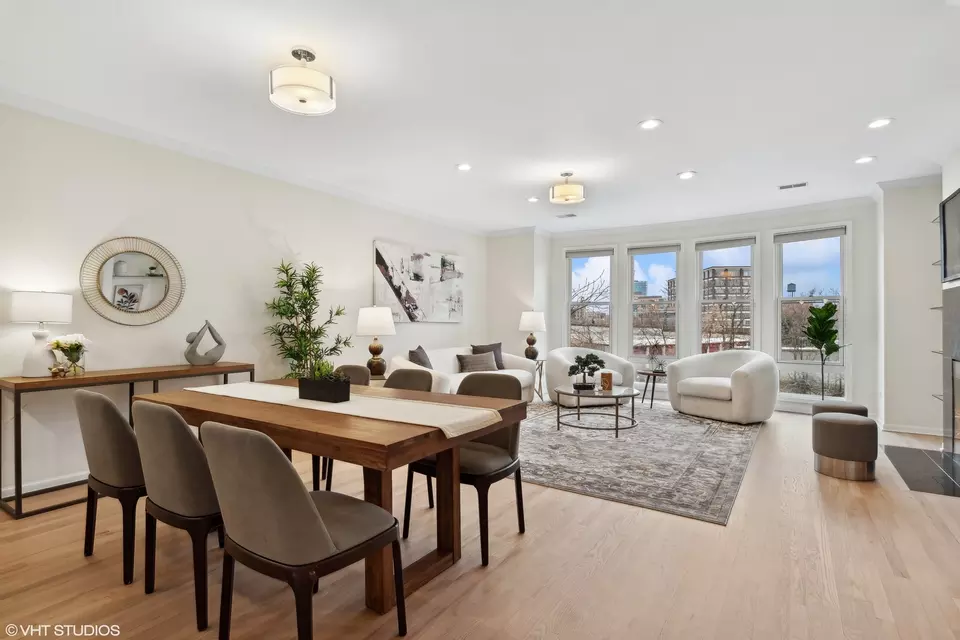  1031 N Riverwalk St, Chicago, IL 60610 photo 8