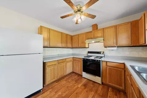 415 Connor Ave, Lockport, IL 60441 photo 4