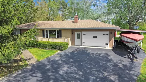 415 Connor Ave, Lockport, IL 60441