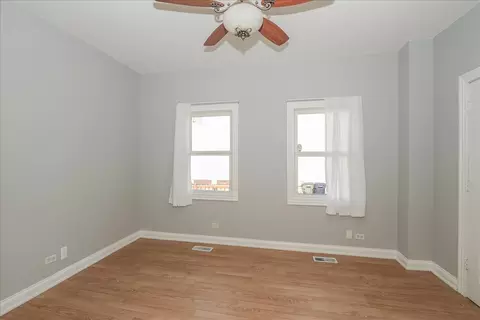 417 Lovell St, Elgin, IL 60120 photo 22