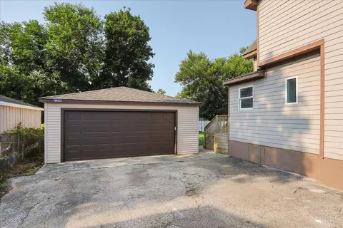 417 Lovell St, Elgin, IL 60120 photo 33