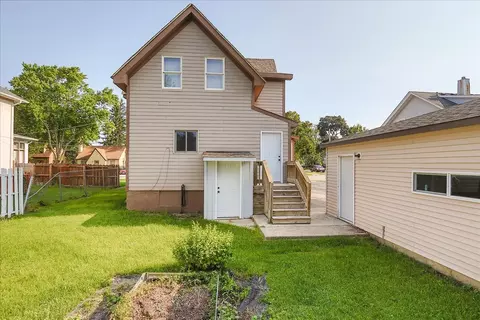 417 Lovell St, Elgin, IL 60120 photo 32