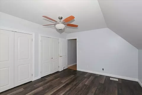 417 Lovell St, Elgin, IL 60120 photo 26