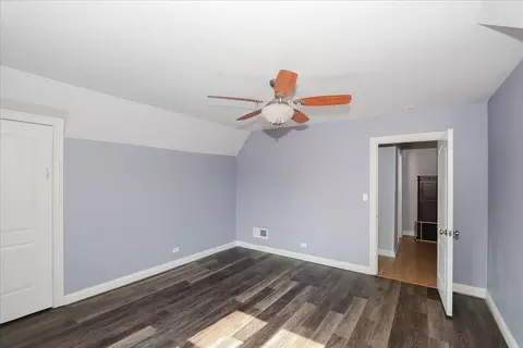 417 Lovell St, Elgin, IL 60120 photo 30