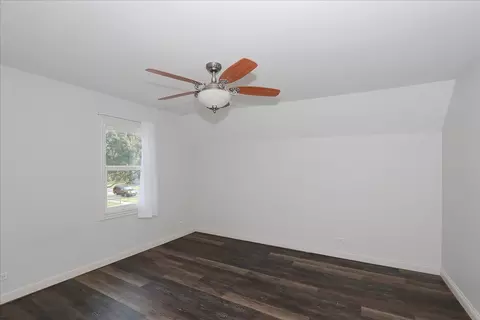 417 Lovell St, Elgin, IL 60120 photo 24