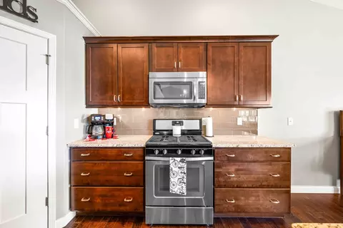 Kitchen - 2434 Corinth Ln, Normal, IL 61761 photo 3 of 4