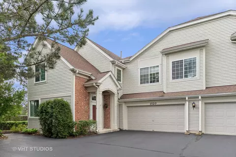 1520 N Waterbury Cir N #1520, Palatine, IL 60074