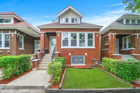 8551 S Carpenter St, Chicago, IL 60620