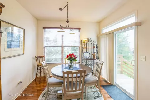 607 Waterford Rd, Elgin, IL 60124 photo 15
