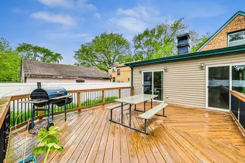 237 E Washington St, Des Plaines, IL 60016 photo 30