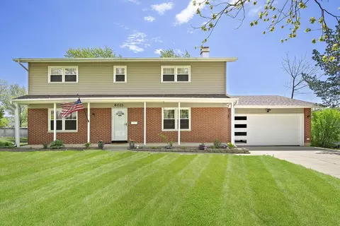 6021 Ridgeway Dr, Woodridge, IL 60517