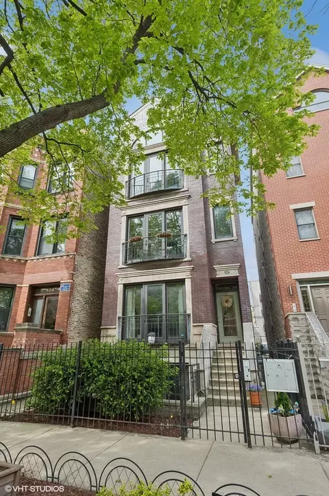 926 N Winchester Ave #2, Chicago, IL 60622