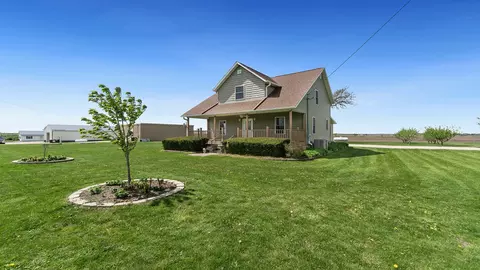 200 N West St, Chana, IL 61015
