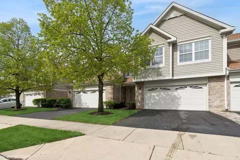 342 Bloomfield Ct, Vernon Hills, IL 60061